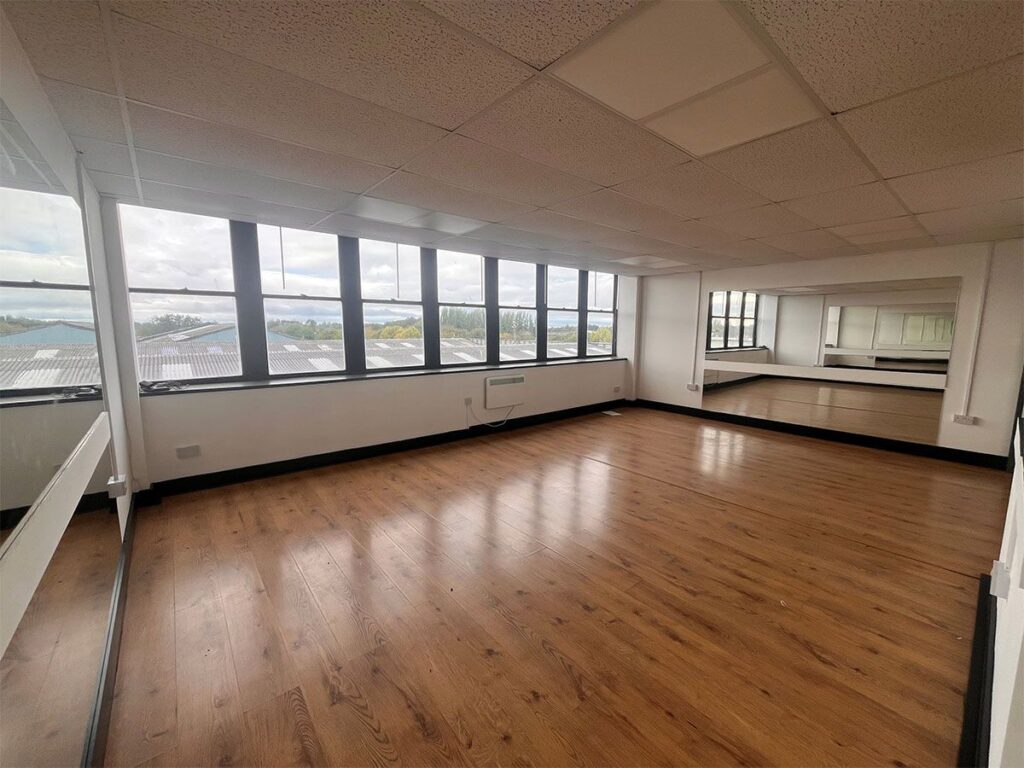 Office 3 2nd Floor, 66 Long Lane